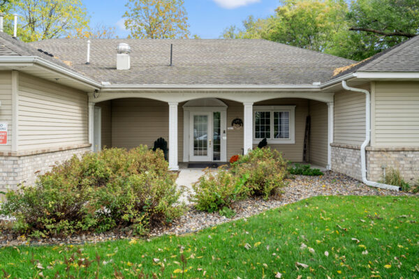 Inviting entrance at Emerald Crest Minnetonka offering residents and families a comfortable and supportive memory care setting.